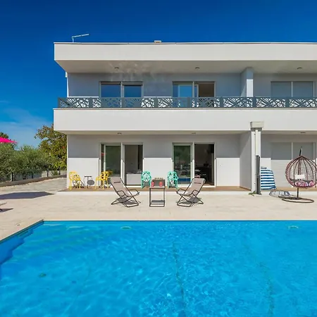 Villa Casa Carblanc - Novigrad, Istria *